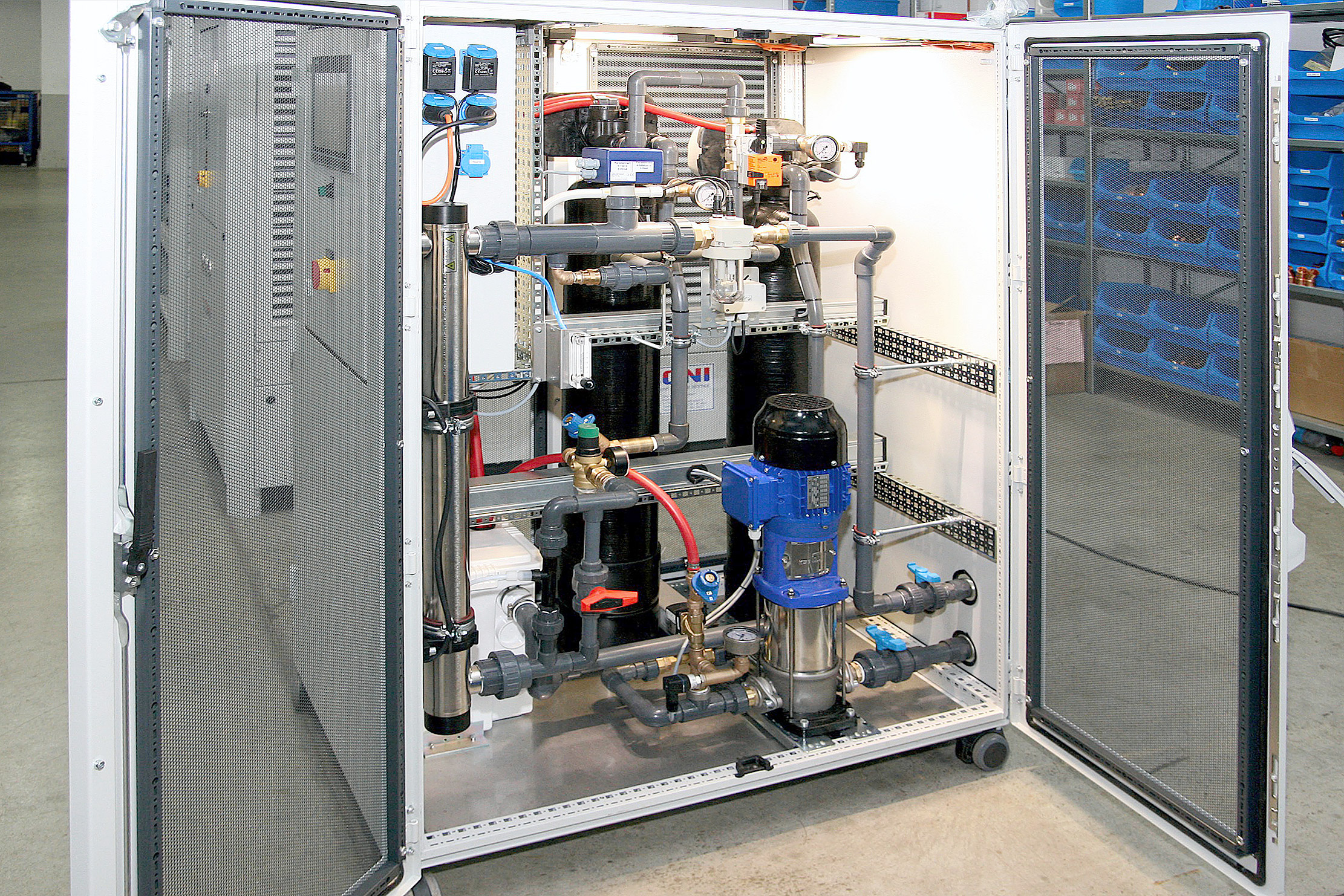 The ONI-AquaClean filter flushing station in its working environment